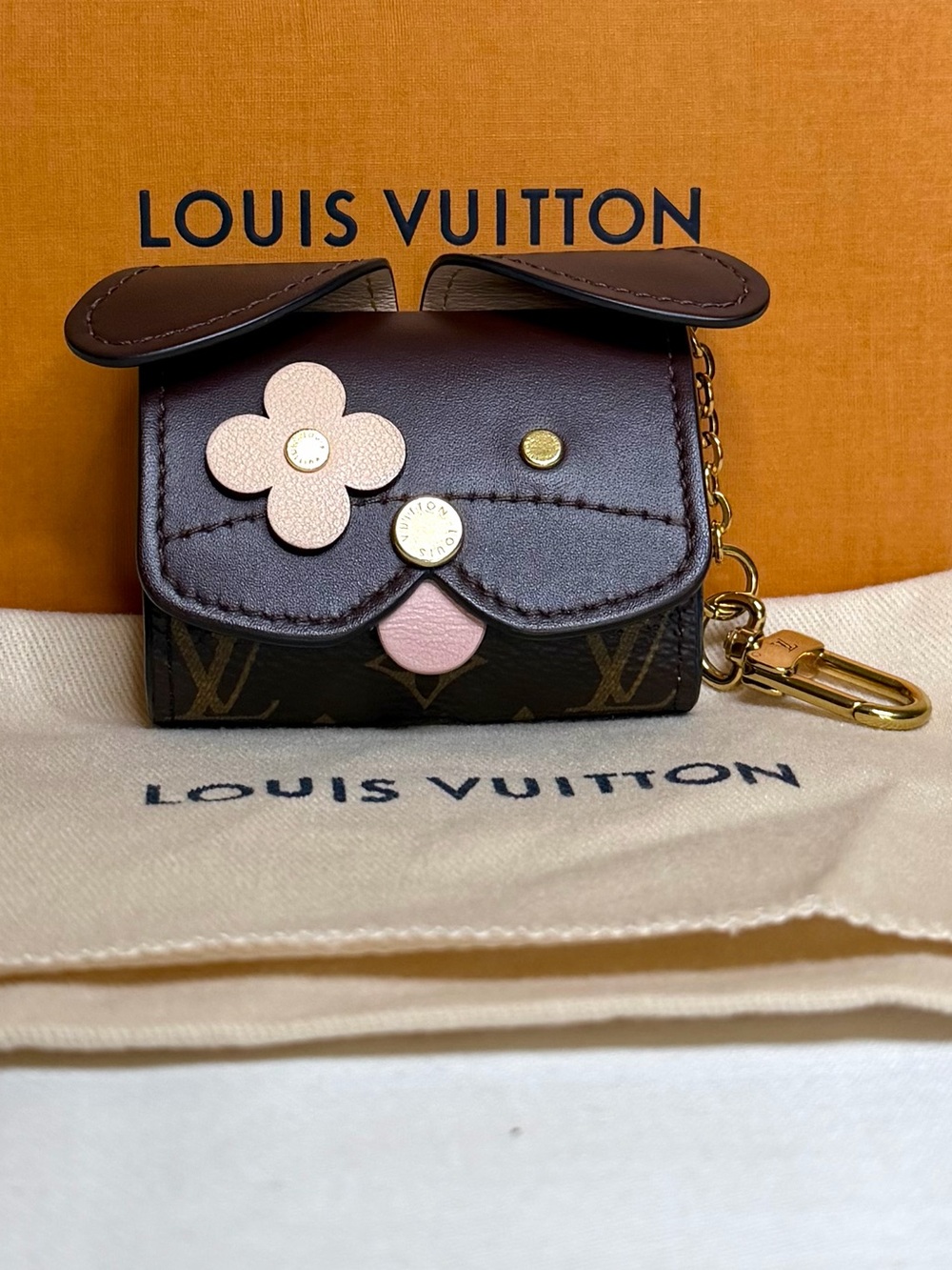 Louis Vuitton Monogram Dog EarPods Case
